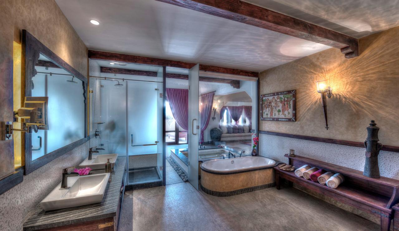 Hotel Evolve Back Hampi Esterno foto